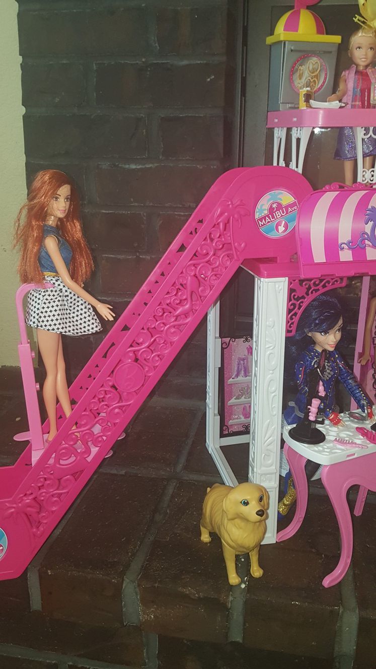 Monogram Louis Vuitton Barbie Keychain for Sale in Austin, TX - OfferUp