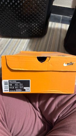 NIKE CORTEZ