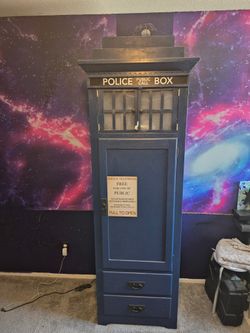 Doctor Who cabinet that my son Used for clove