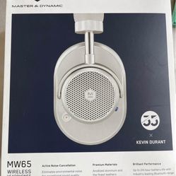Master And Dynamics Headphones 