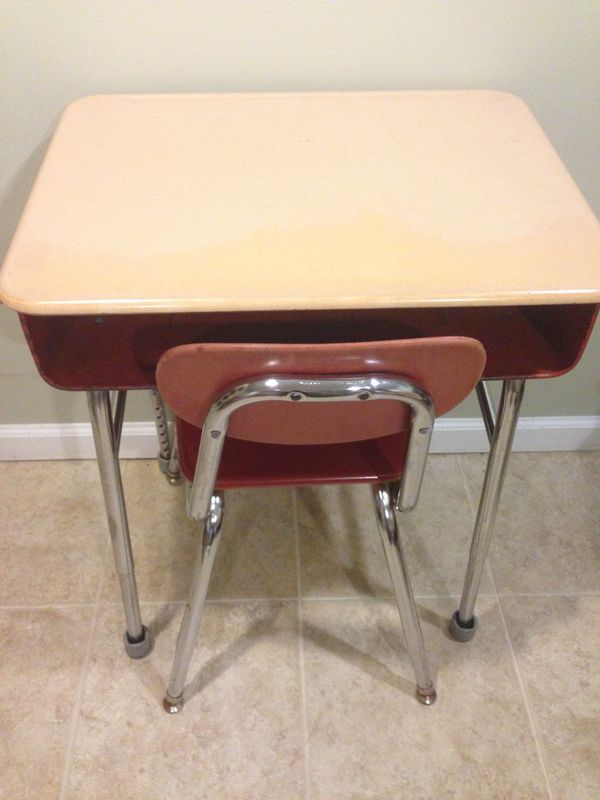 Vintage Metal School Desk With Chair Antiques In Norwalk Ct Offerup