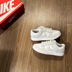 Nike Dunk: Photon Dust | 9.5W *Brand New*