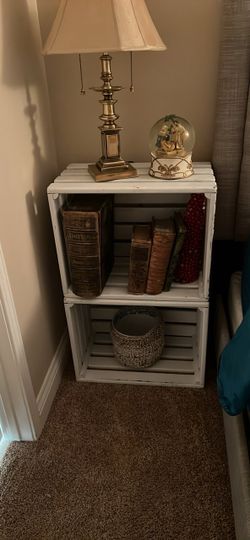 Wooden 2 crates 21”x17”x12”