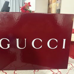 Gucci Gift Box 