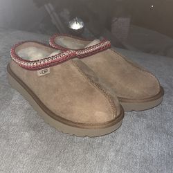 Ugg Slippers