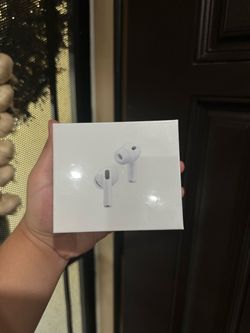 AirPods Pro’s 3 & AirPods 4