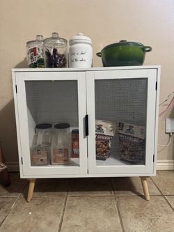 White wire Storage cabinet