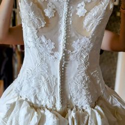 Stunning Wedding Gown 