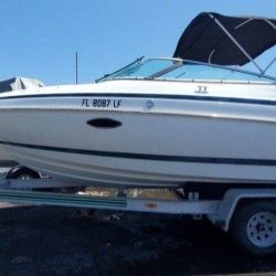 2000 Chris Craft 22 Ft Volvo Bowrider small bathroom v8 5.0 Volvo penta high output engine sx outdrive runs great remplace out drive steering cylinder