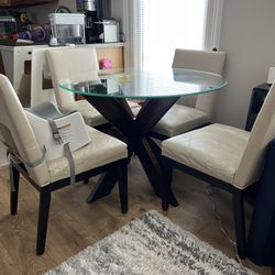 48’ Round glass Dining Room Table with chairs 