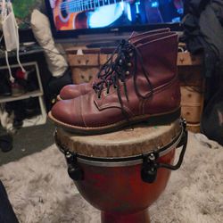 Red Wing Boots/Iron Ranger Model