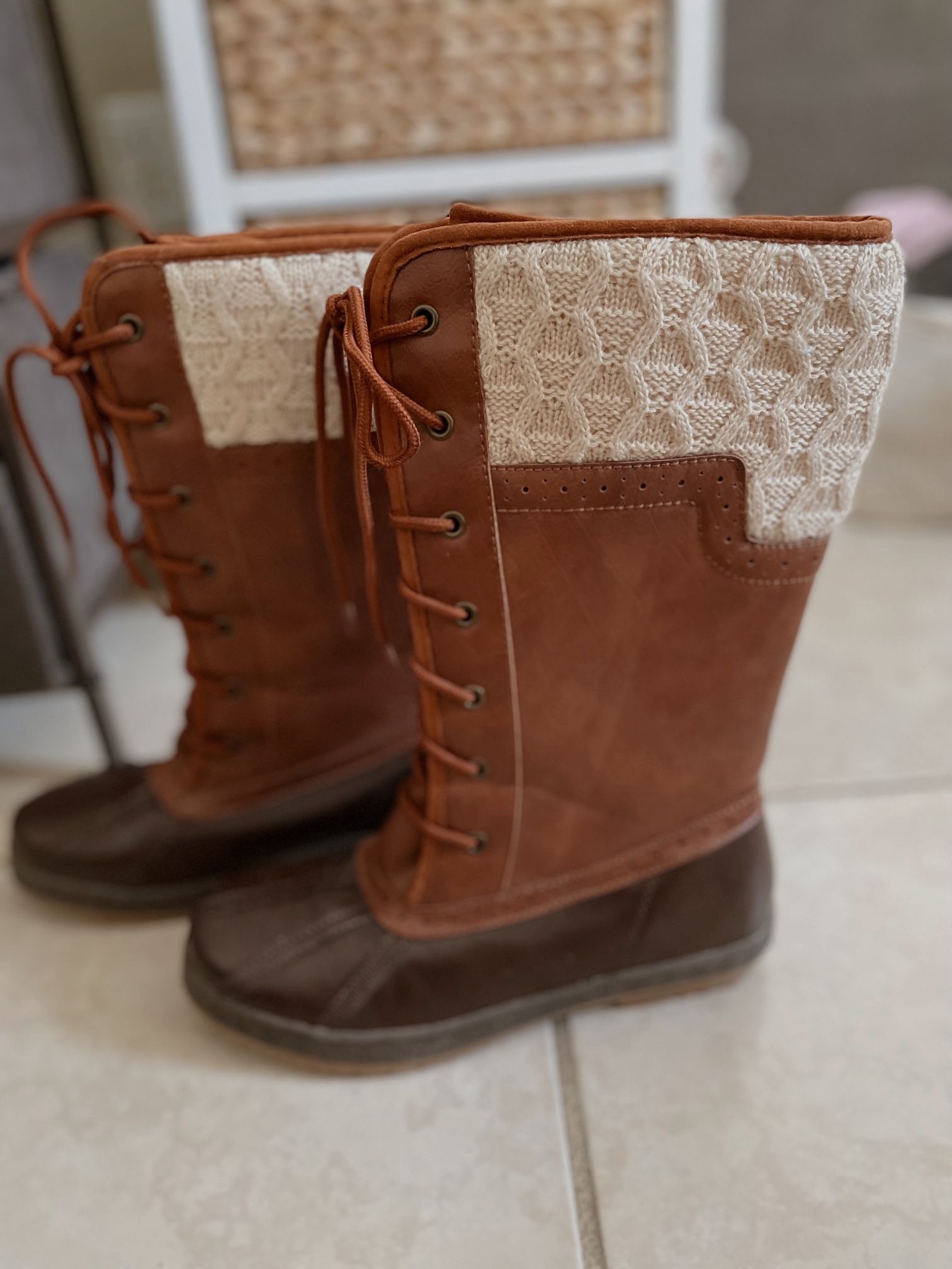 Snow Boots