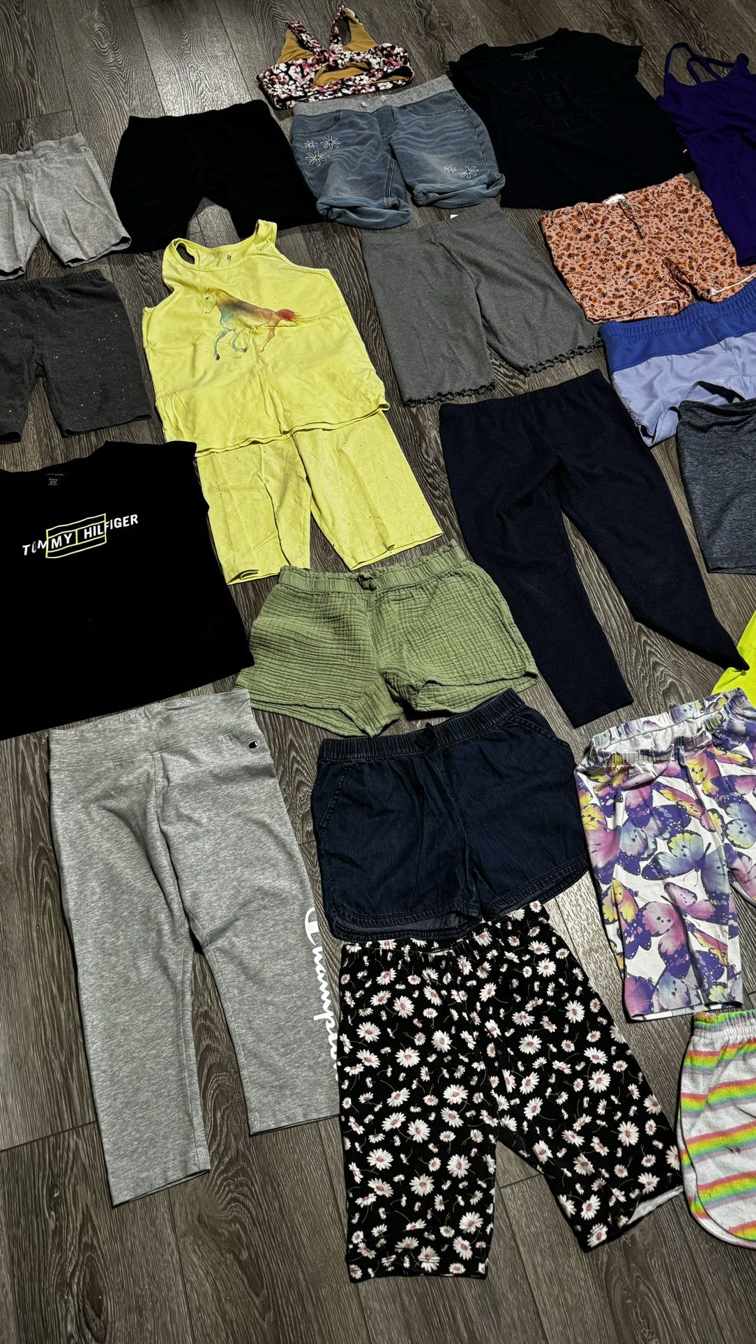girls clothes size 8,10 in good condition 