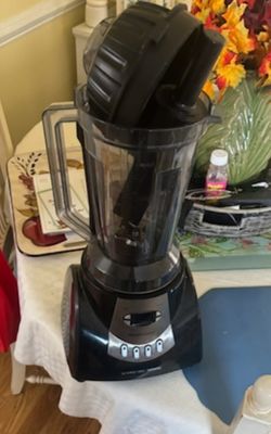High End Blender Sold For $350 ... Used Once HEALTHMASTER LIVINGWELL