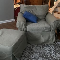Slipcover Chair with Ottoman 