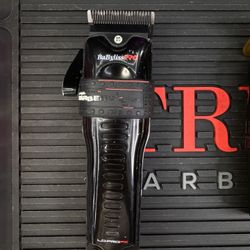 Babyliss Lo Pro Clipper w Charging Base