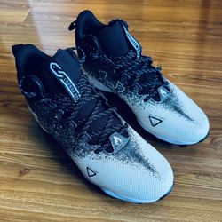 Under Armour Men's Spotlight Football Cleats