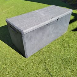 Deck Box - Brown (4ft x 22in x 21in)