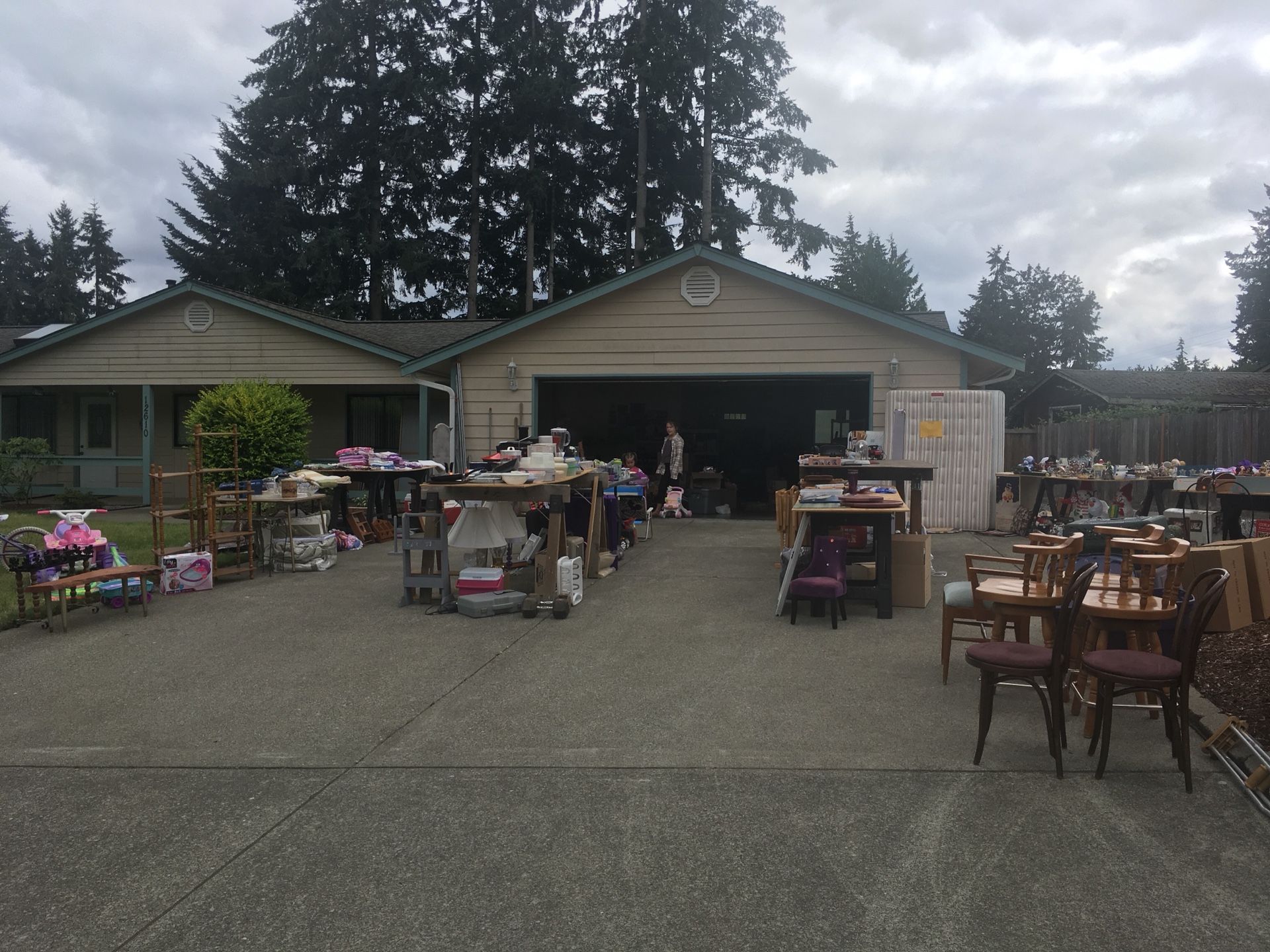 MOVING SALE FRIDAY AUG 10th