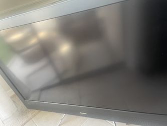 Sanyo DP52848 Tv 50-inch, 1080p Full HD LCD With Stands 