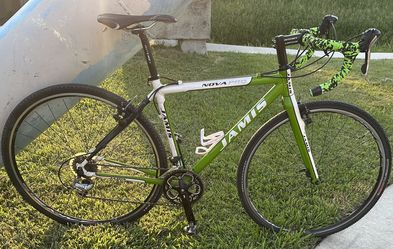 48CM Jamis Nova Cyclocross Bike, Originally Was $1,500 New. $375 FIRM Is My BEST Price, NO OFFERS!