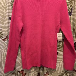 brand New With Tags Pink Sweater medium Fits To Size