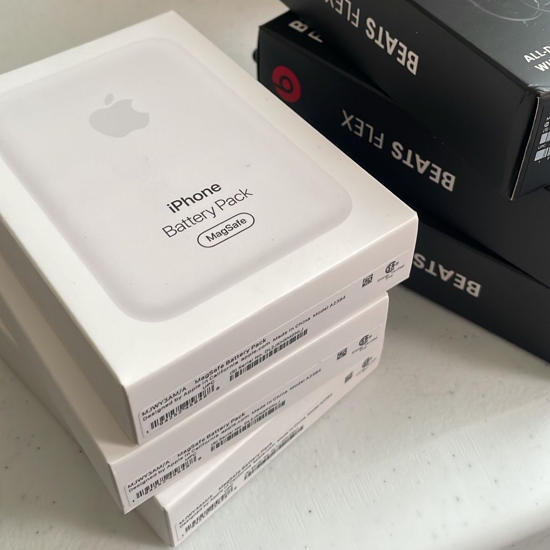 MagSafe Battery Pack ( 1 LEFT IN STOCK ) for Sale in The Bronx, NY - OfferUp