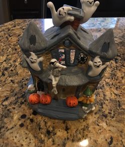 Party lite haunted tealight house
