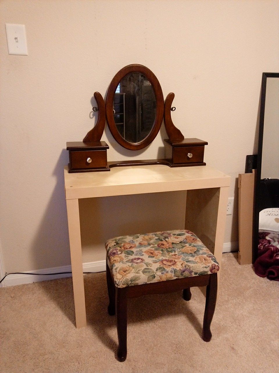 TWO TONE VANITY