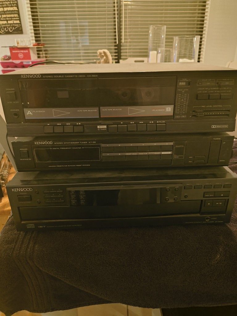 Kenwood Stereo System