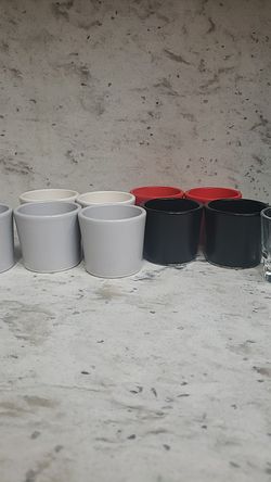 Shot size containers/cups/glasses