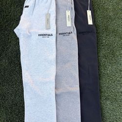 ESSENTIALS FOG SWEATS