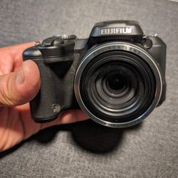 FUJIFILM finepix S8600 Compact Digital Camera

