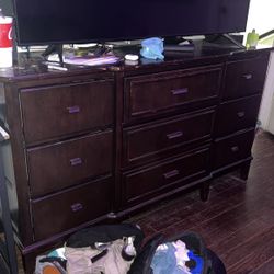 Selling Dresser With Huge Mirror 