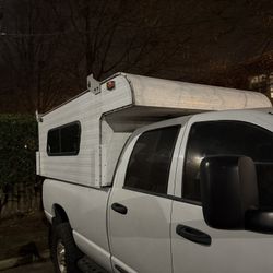 Truck Camper 