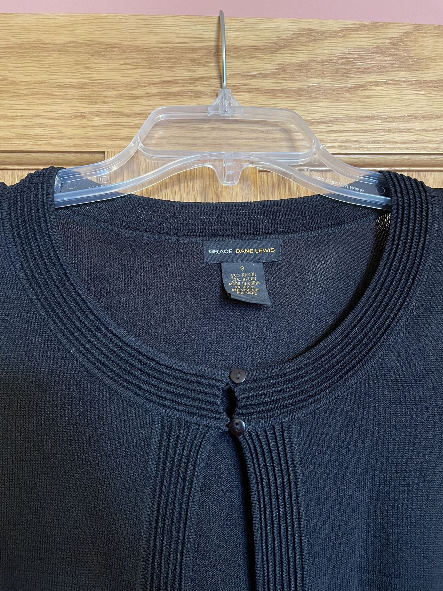 Grace Dane Lewis Small Cardigan Like New