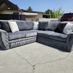 Great Sectional Sofa 💥 Free Delivery 💥 