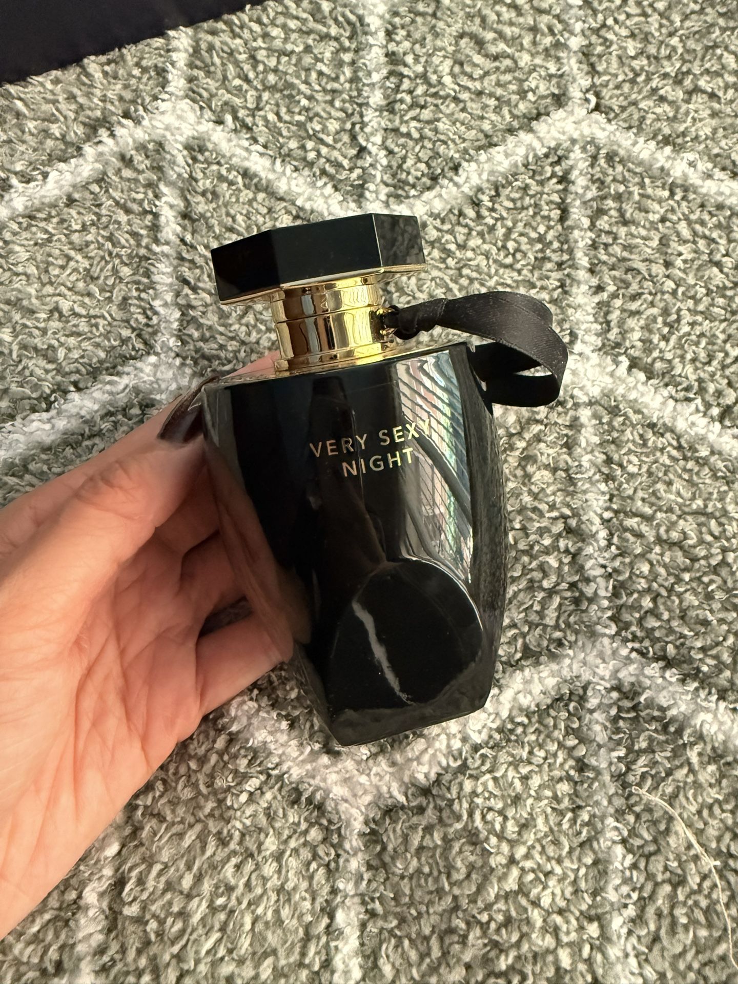 VS perfume