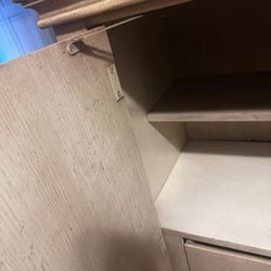 Come get it!!!! Guest Bedroom set