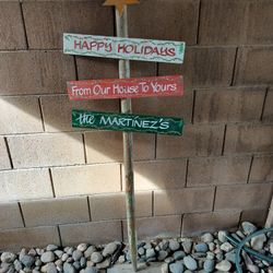 REDUCED!  Martinez Home Christmas Decoration