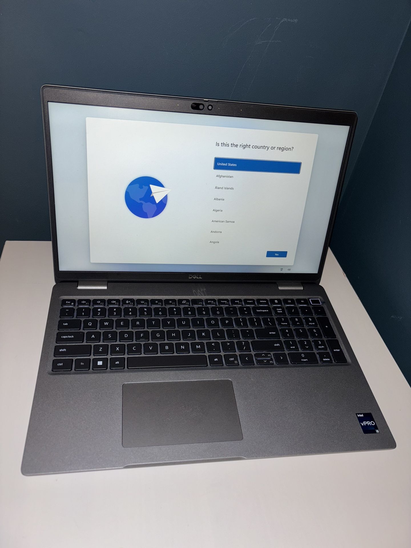 DELL LATITUDE 5540 15" FHD I5-1350P 256GB 16GB Backlit - Pro Support April 2026