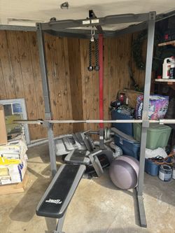 Weight Squat/bench rack With Cable And Pull Up Bar