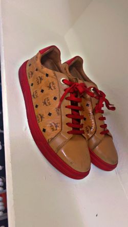 Men’s Shoes