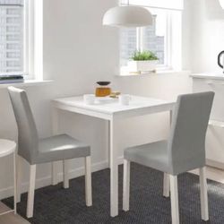 Dining Table and 2 Chairs