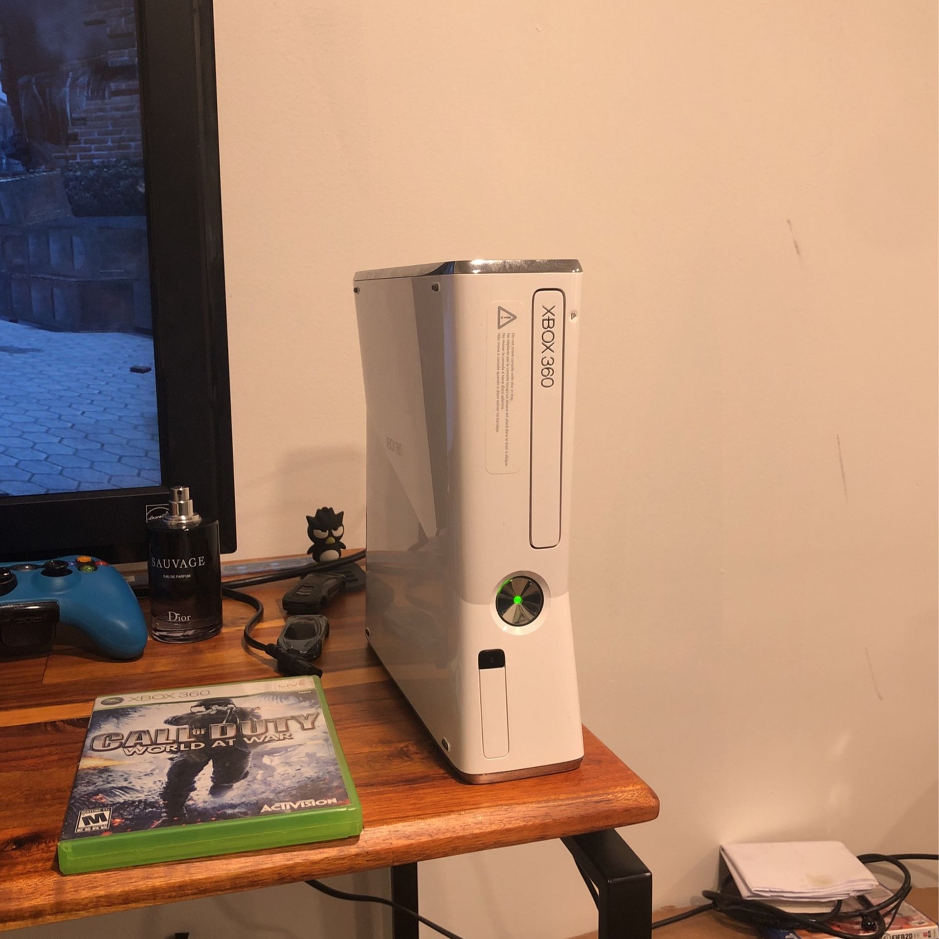 Xbox 360 Slim White Arcade