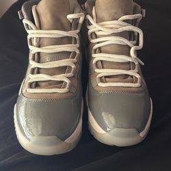 Wolf grey  11s