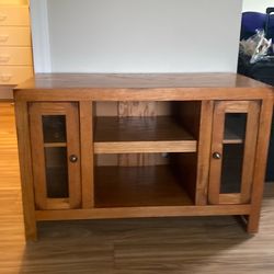 Tv entertainment center