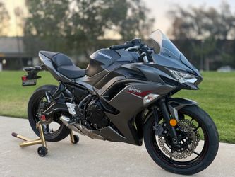 2022 KAWASAKI NINJA 650 CLEAN TITLE