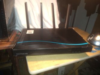 Nighthawk X8 AC5300 Tri-Band Modem