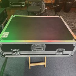  Pro X Mixer Case W-Wheels